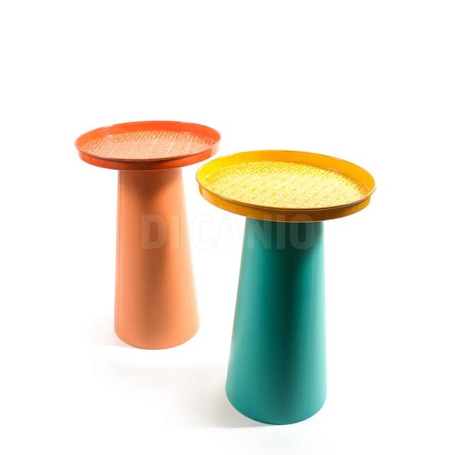 Tavolino in metallo dm.31x47.5h colori assortiti - Principale