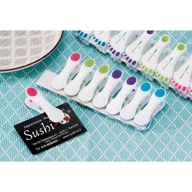 Set 8 mollette in plastica cm.6.5 - Principale