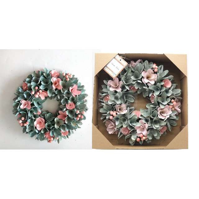 Corona rami d.30x7,5cm. con fiori legno e bacche rosa - Principale