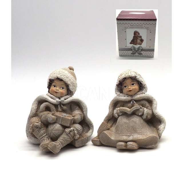 Bambino-a seduti tortora con mantella h.8,3x10,5x10,2cm. 2ass.ti - Principale